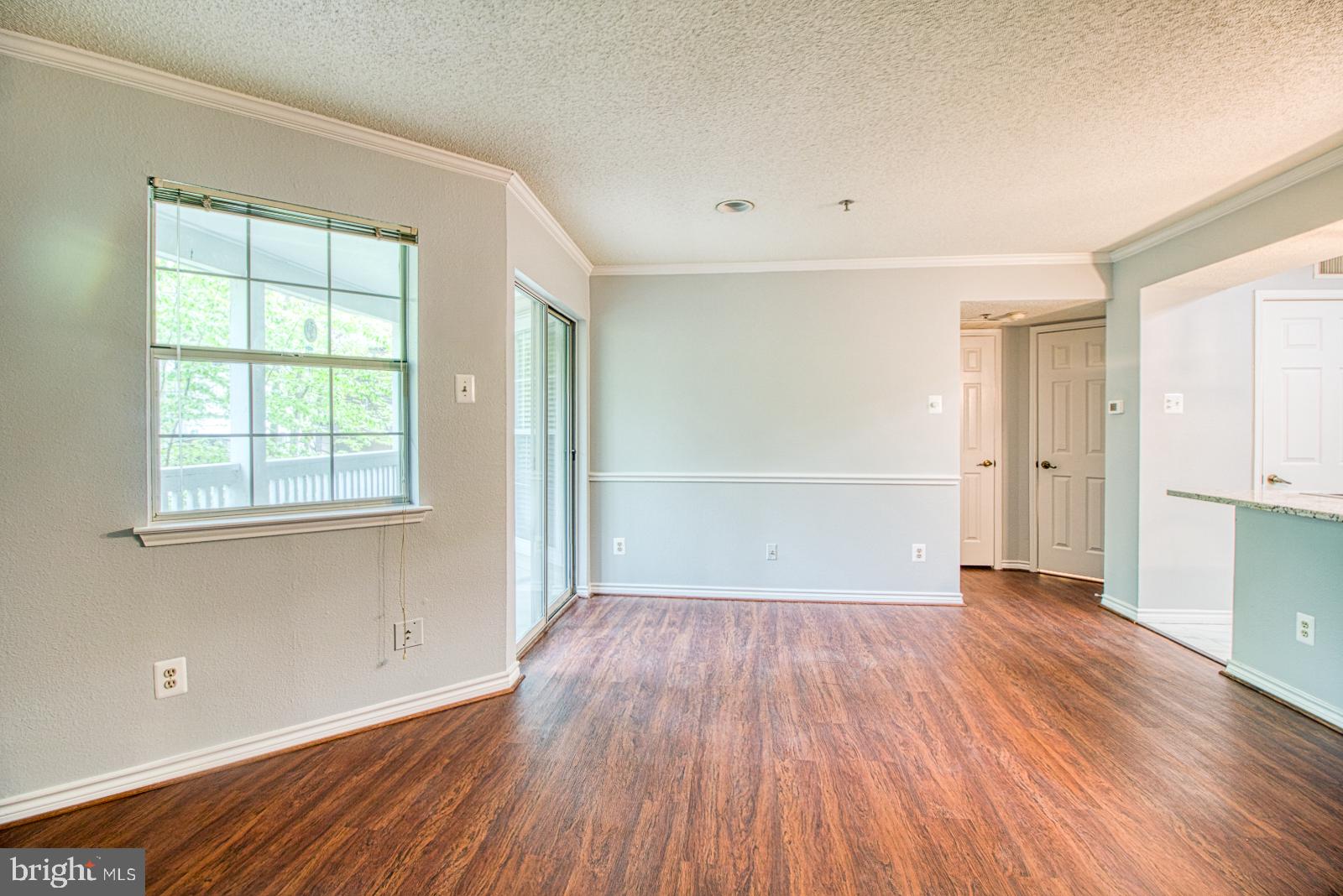 1504 LINCOLN WAY 310