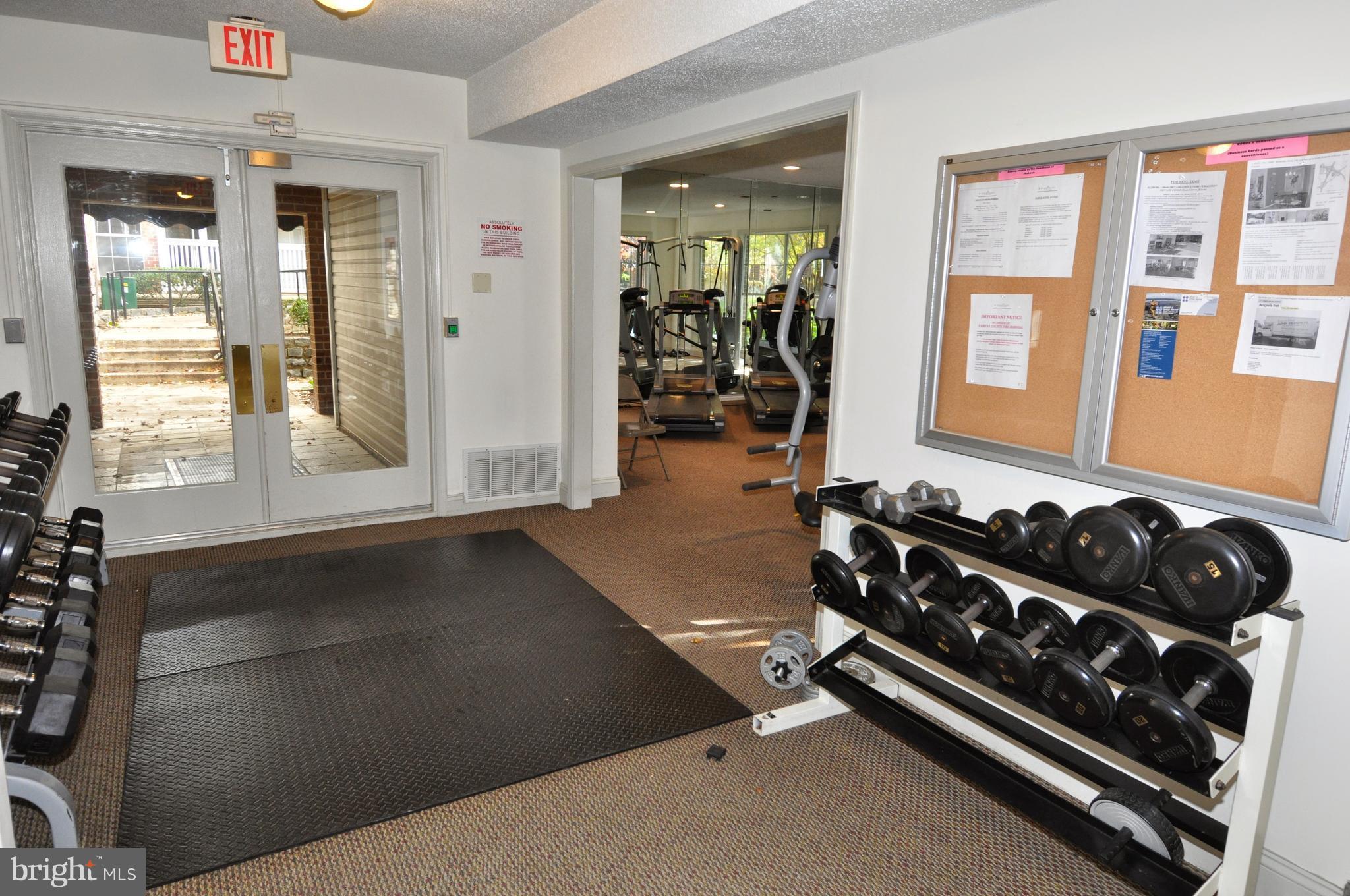 FOUNTAINS AT MCLEAN - Residential Lease