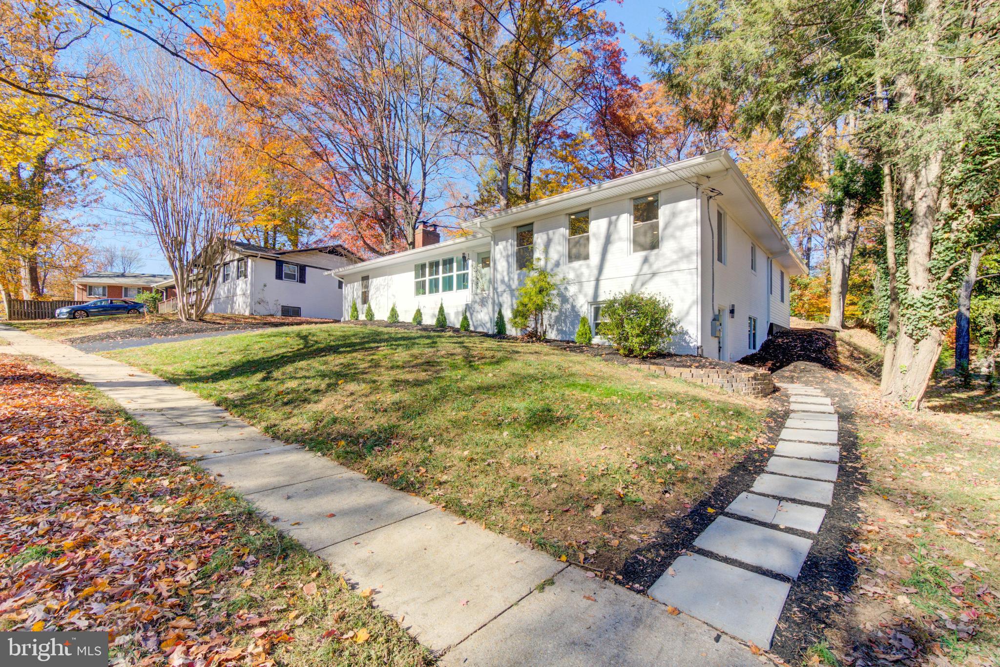 CRESTHAVEN - Residential