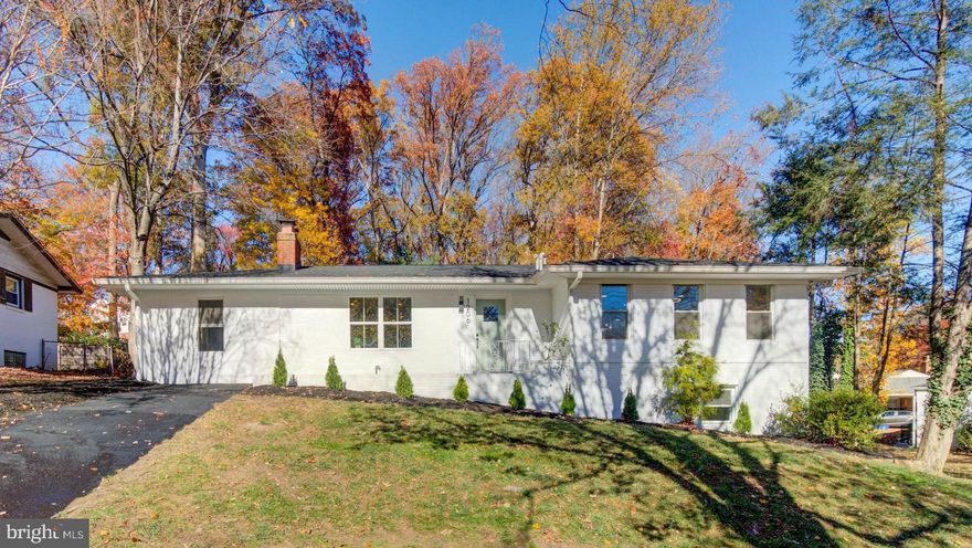 Everything’s been done for you!
This 4-bedroom, 3.5-bath home was fully renovated, featuring a new roof, windows, appliances, and modern finishes throughout. The open layout features a bright living area with a cozy fireplace and a dream kitchen, complete with quartz counters and an island perfect for gatherings.
Downstairs? A finished walk-out level with space for guests, an office, or even a rental—already plumbed for a kitchenette. Outside, enjoy a stone patio and a deep yard with two sheds.
Fantastic location near the FDA campus, neighborhood schools, and pool, with easy access to DC, Bethesda, and major commuter routes.
Just move in and start living!