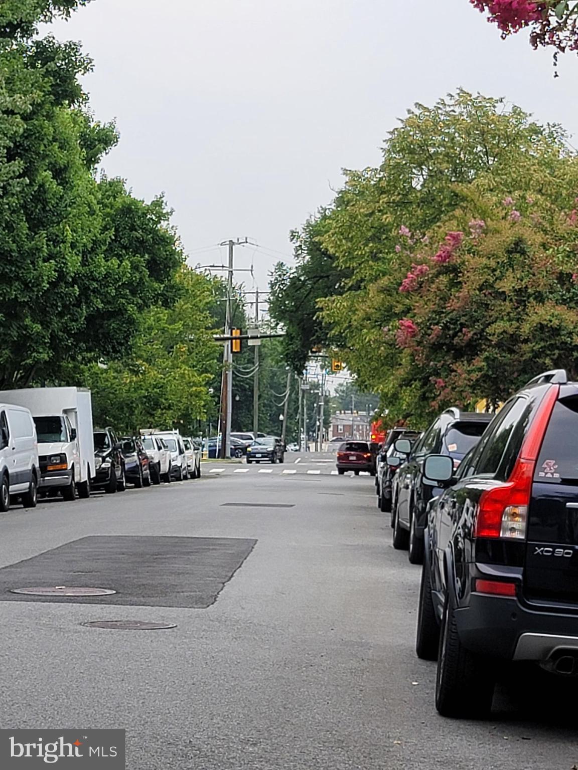 ARLINGTON OAKS - Residential Lease