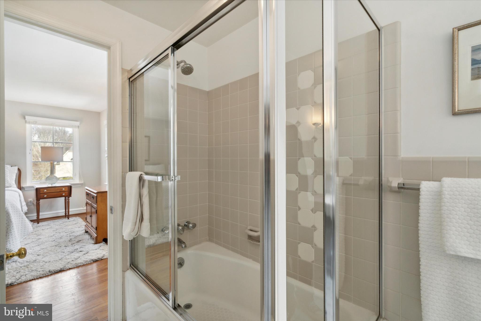 BRYN MAWR - Residential