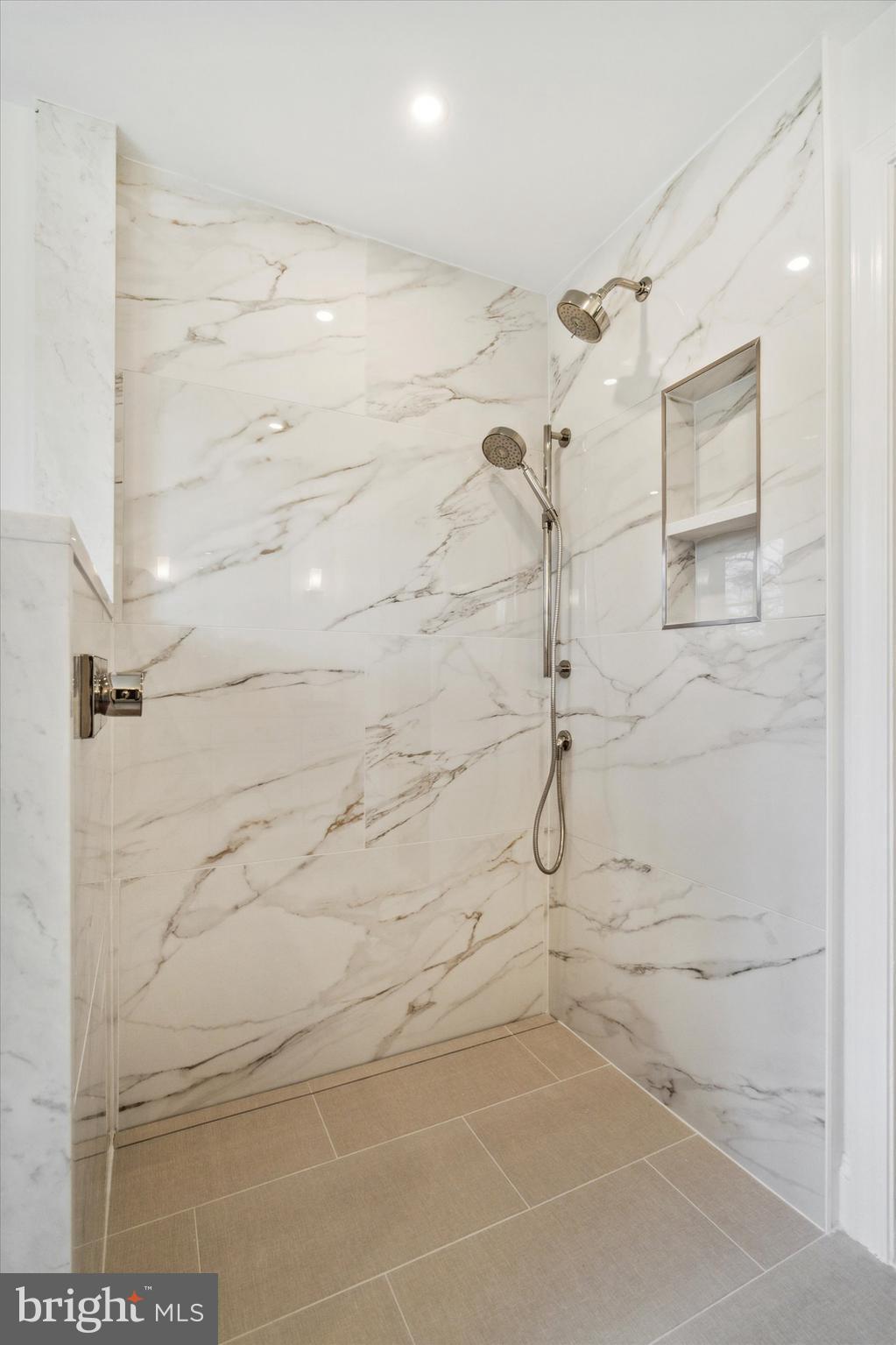 BRYN MAWR - Residential