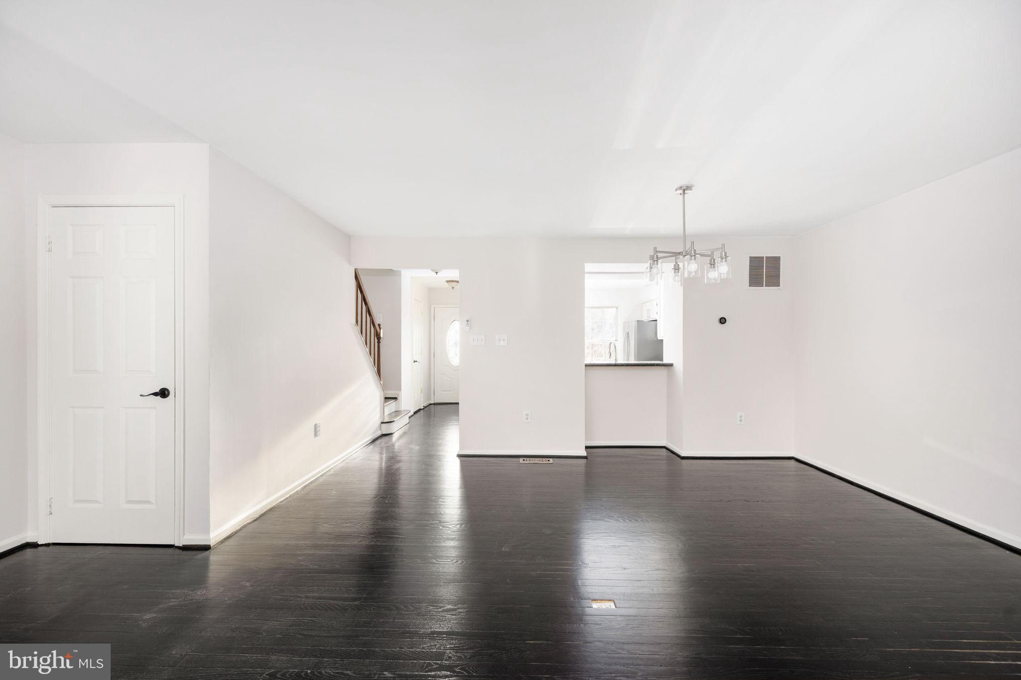 SOUTH COVE - Residential