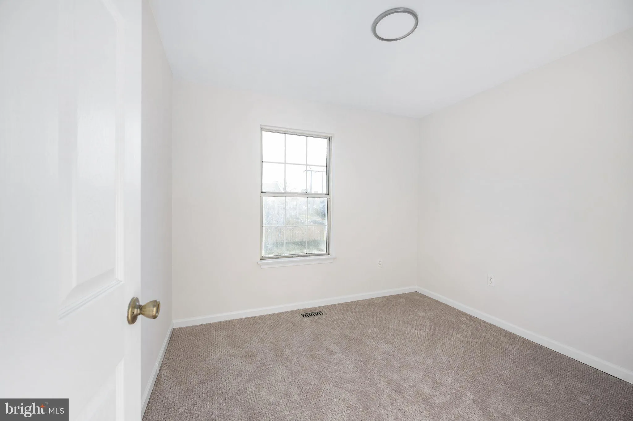 Dumfries, Virginia 22026, United States, 3 Bedrooms Bedrooms, ,3 BathroomsBathrooms,Residential,Active,250323