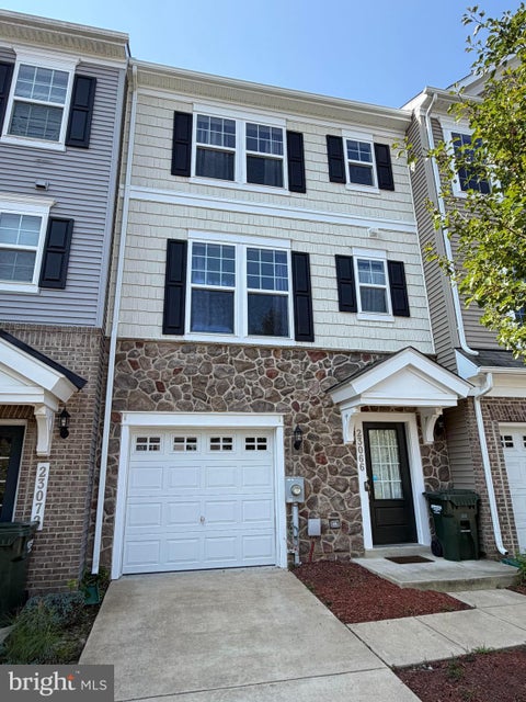 Townhouse For Sale - 23066 Mountain Laurel Lane<br/> CALIFORNIA, MD 20619