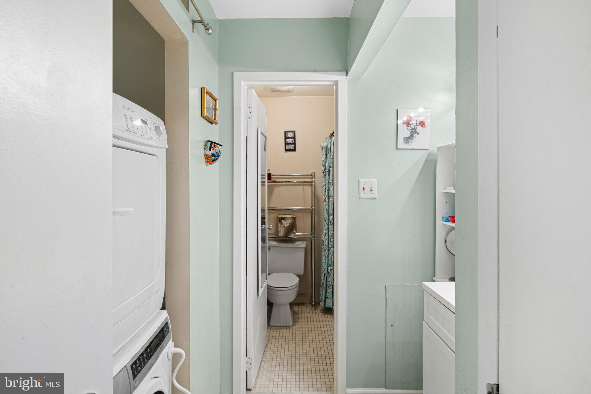 FAIRMOUNT - Residential