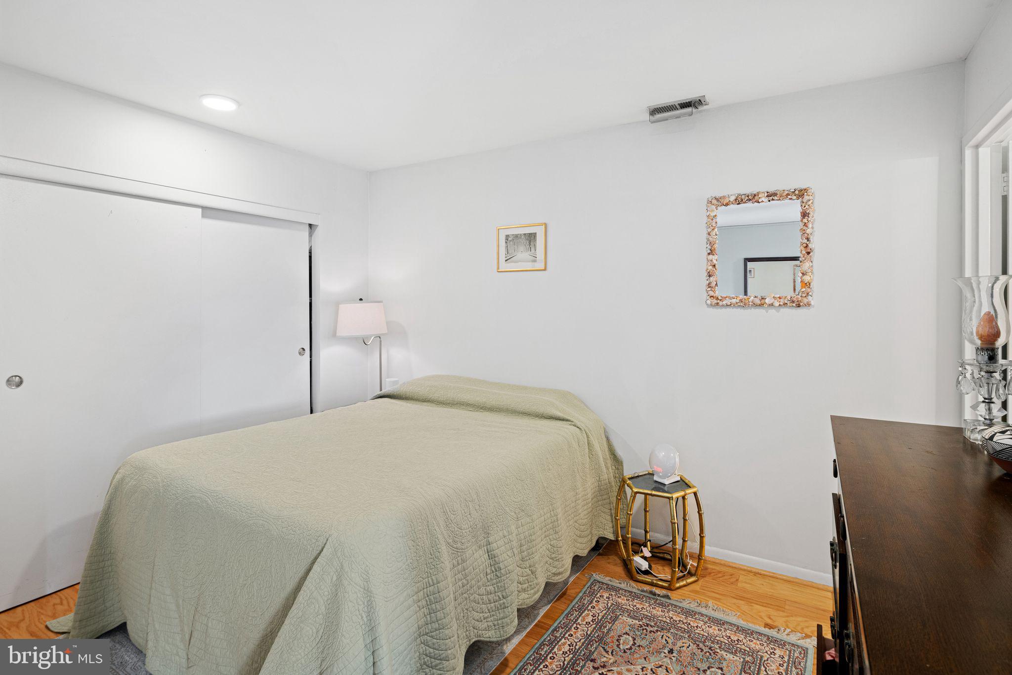FAIRMOUNT - Residential