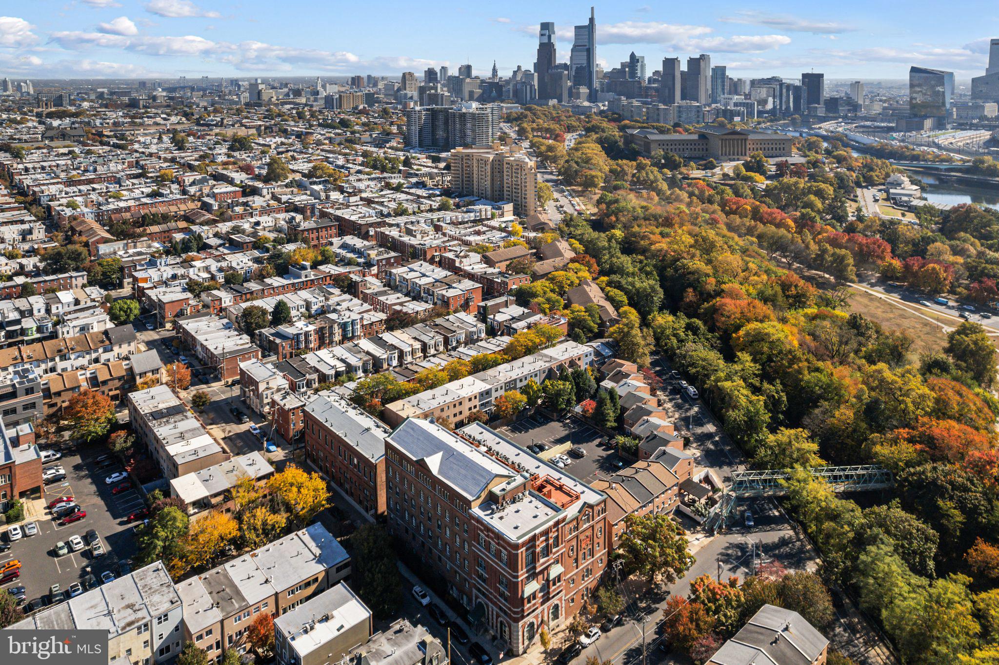 FAIRMOUNT - Residential