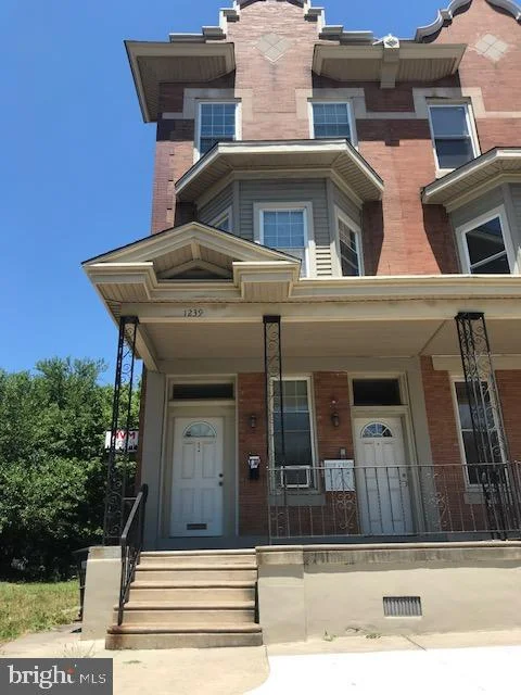 1239 W Allegheny Avenue, Philadelphia, PA 19133