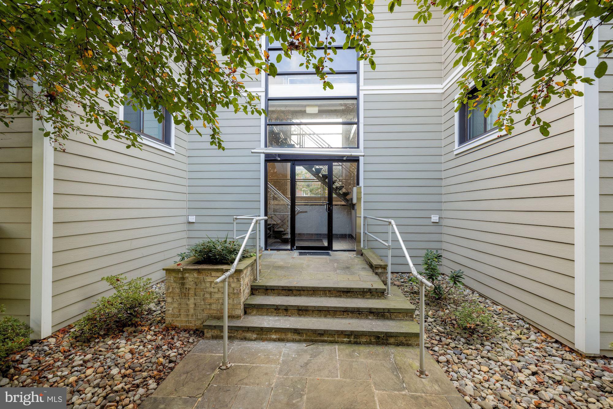 BALLSTON - Residential