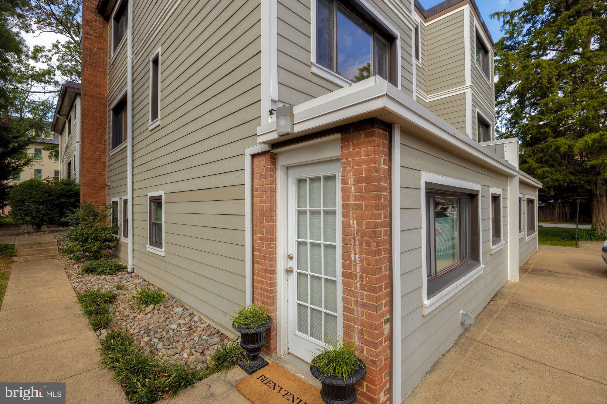 BALLSTON - Residential