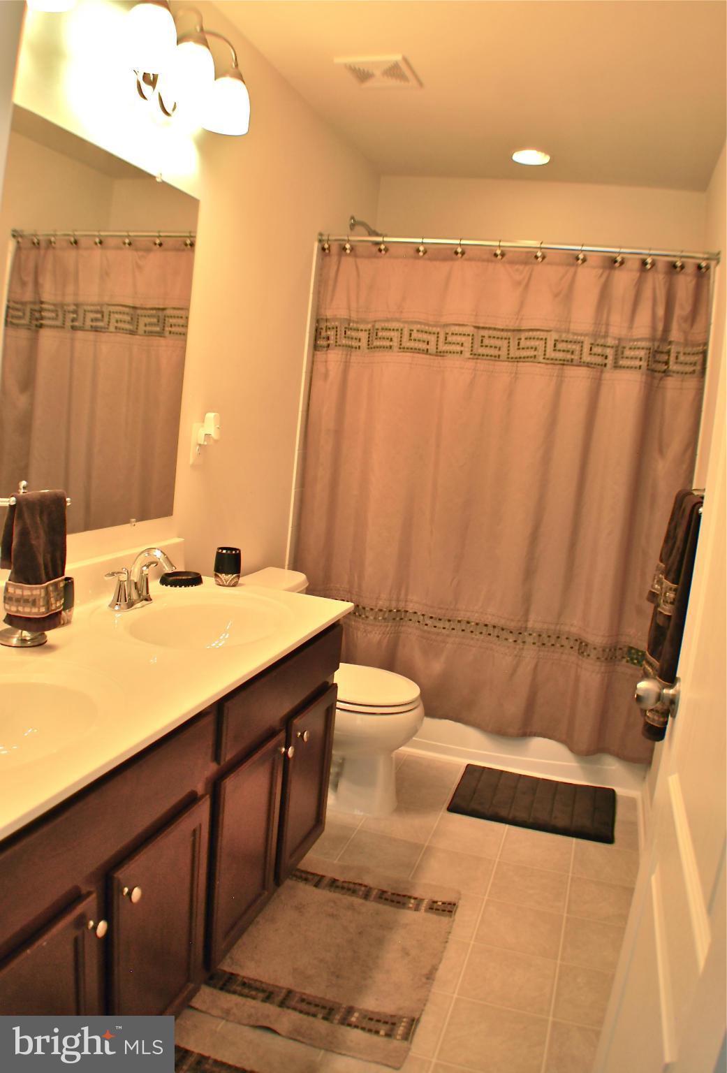 TANYARD SPRINGS - Residential