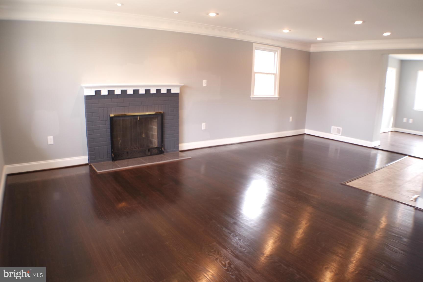 ANDREW HILLS - Residential