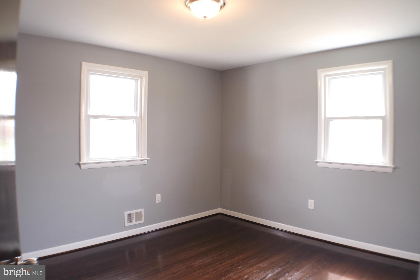 ANDREW HILLS - Residential