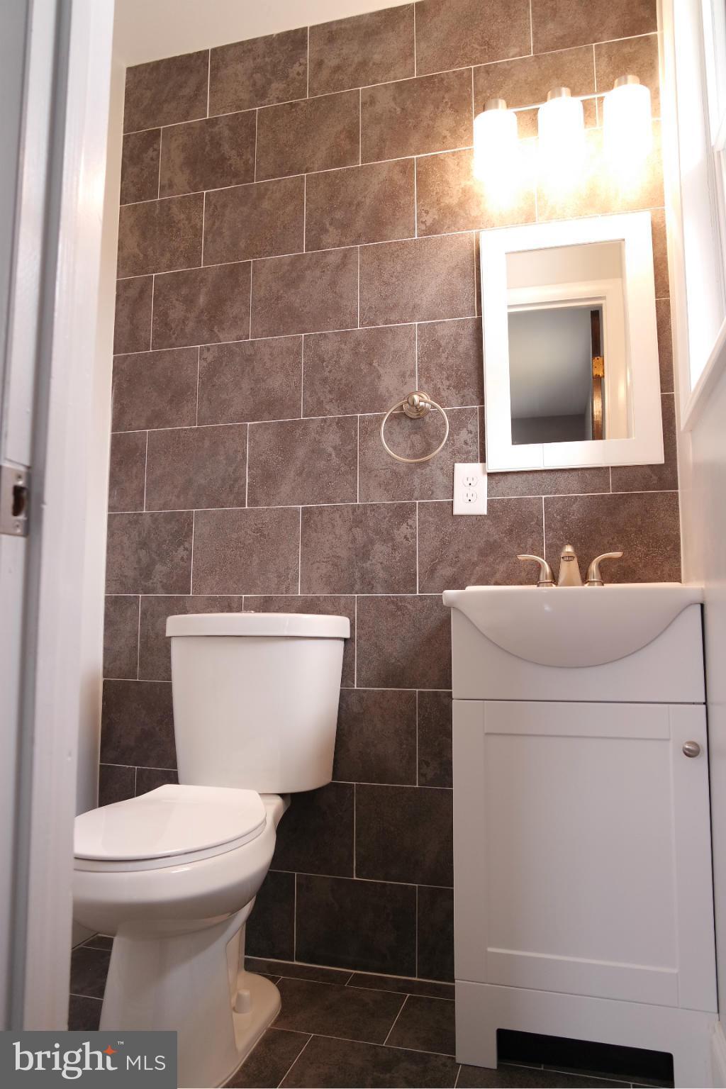 ANDREW HILLS - Residential