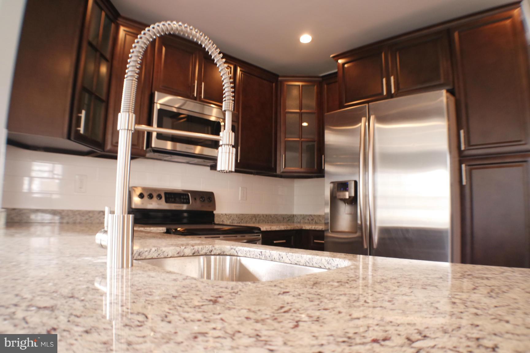 ANDREW HILLS - Residential