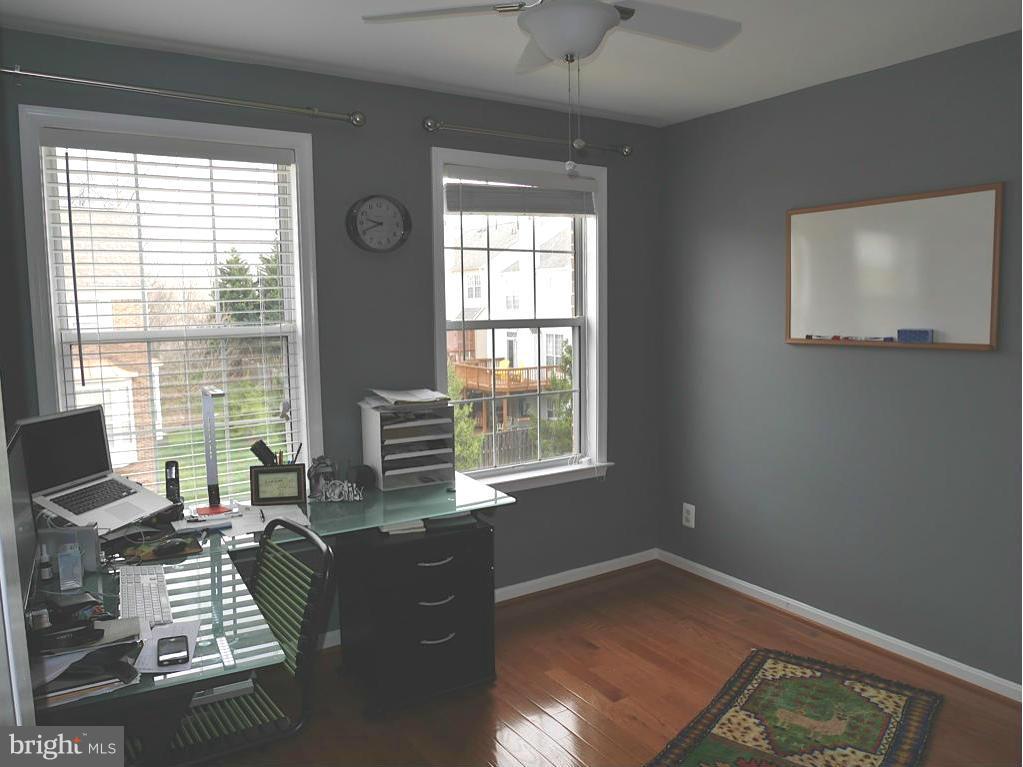 CASCADES - Residential Lease