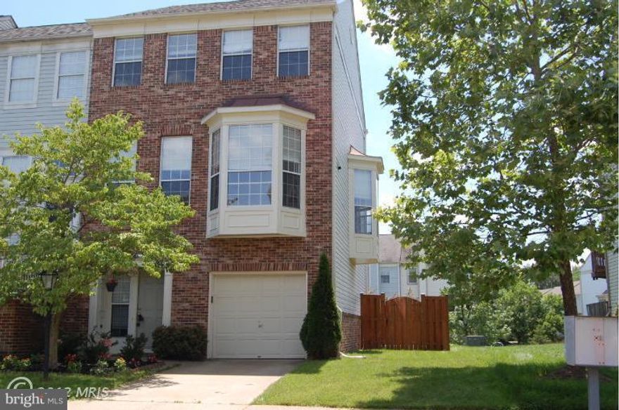 Gorgeous, light-filled, sunny 3-level end-unit town home in Cascades/Lowes Island. All levels fully updated - wood floors throughout, granite in kitchen and baths, stainless appliances.  LL can be 2nd master suite or family room.  Deck furniture to be left for tenant's use.  Close to shopping and lots of community amenities available.  Home will be professionally cleaned and paint touched up.