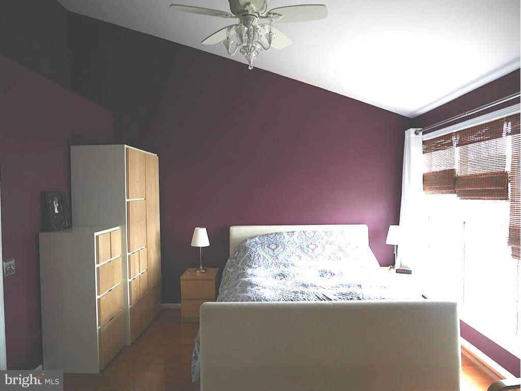 CASCADES - Residential Lease