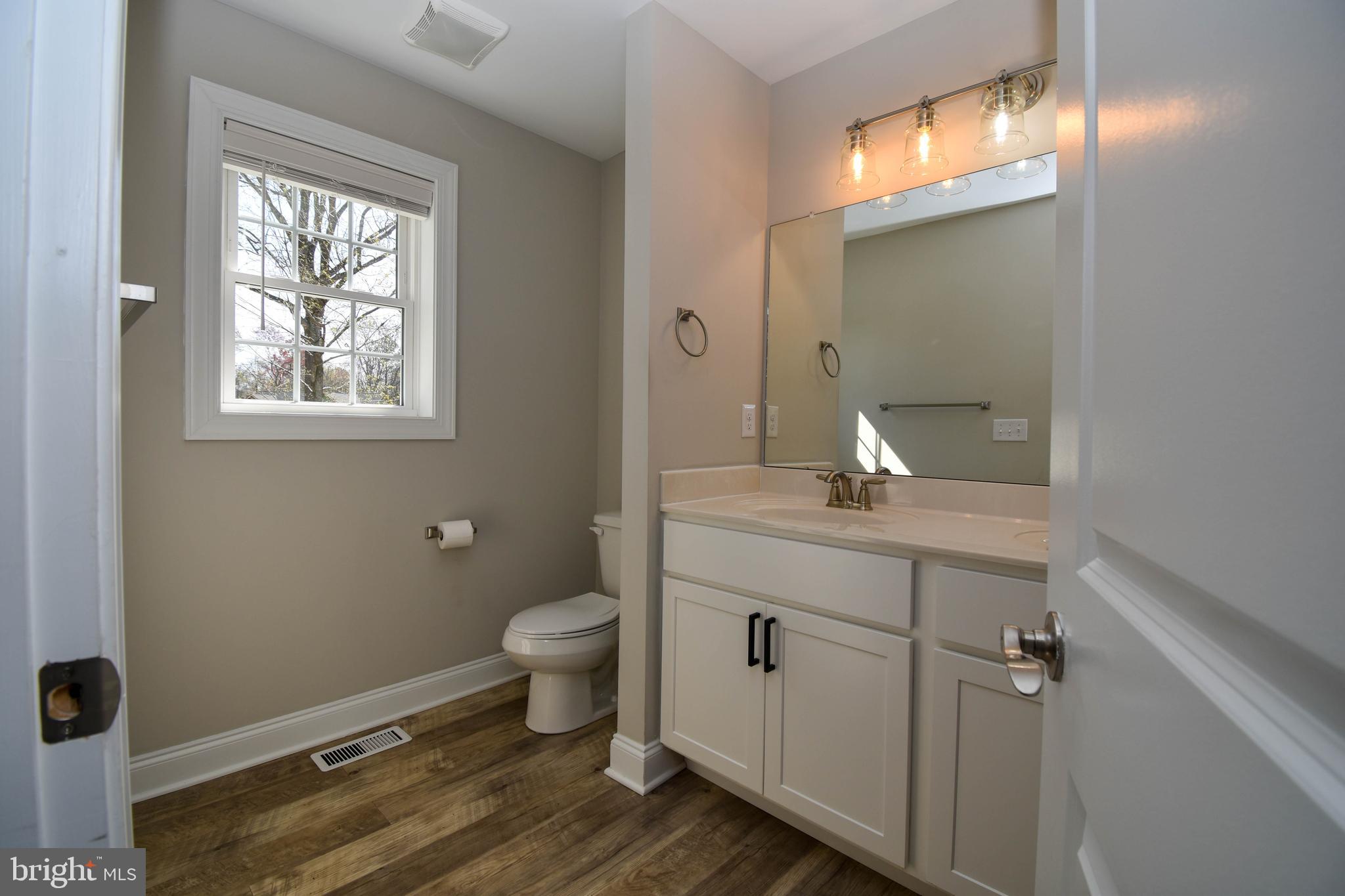 BURTON ACRES - Residential