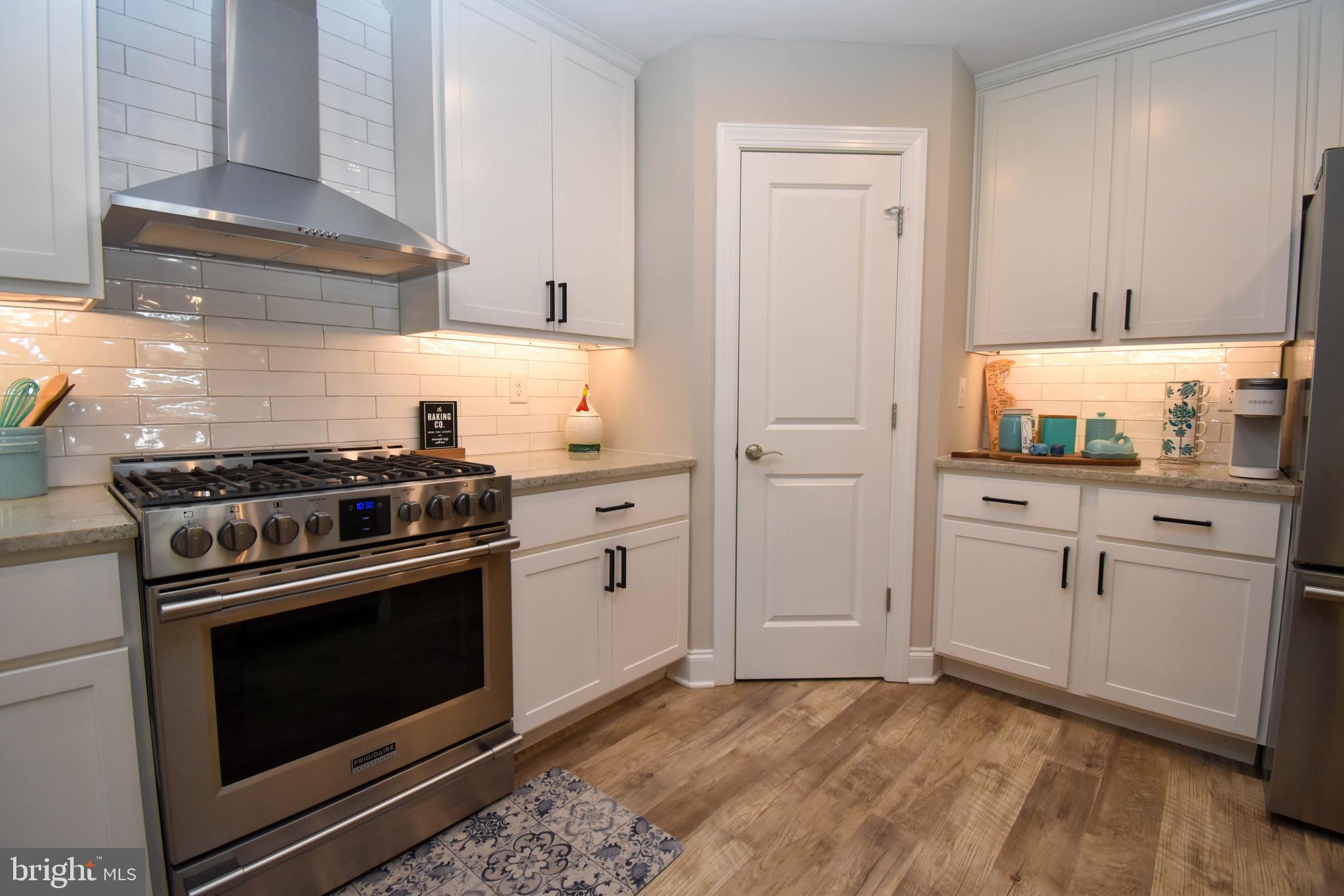 BURTON ACRES - Residential