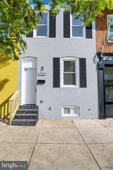 Townhouse For Sale - 3709 S Hanover Street<br/> Baltimore City County, BALTIMORE, MD 21225
