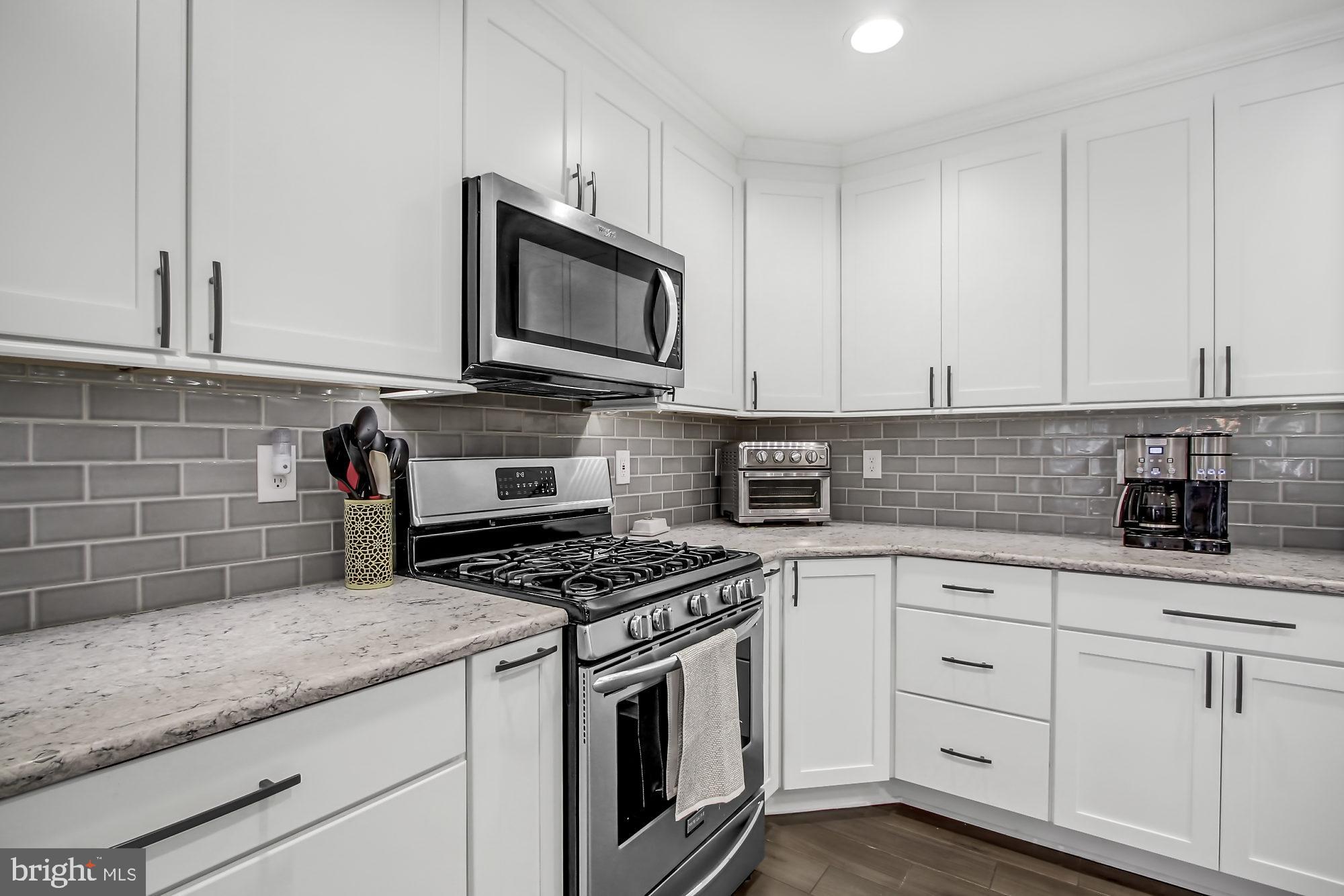 PLEASANT ACRES - Residential