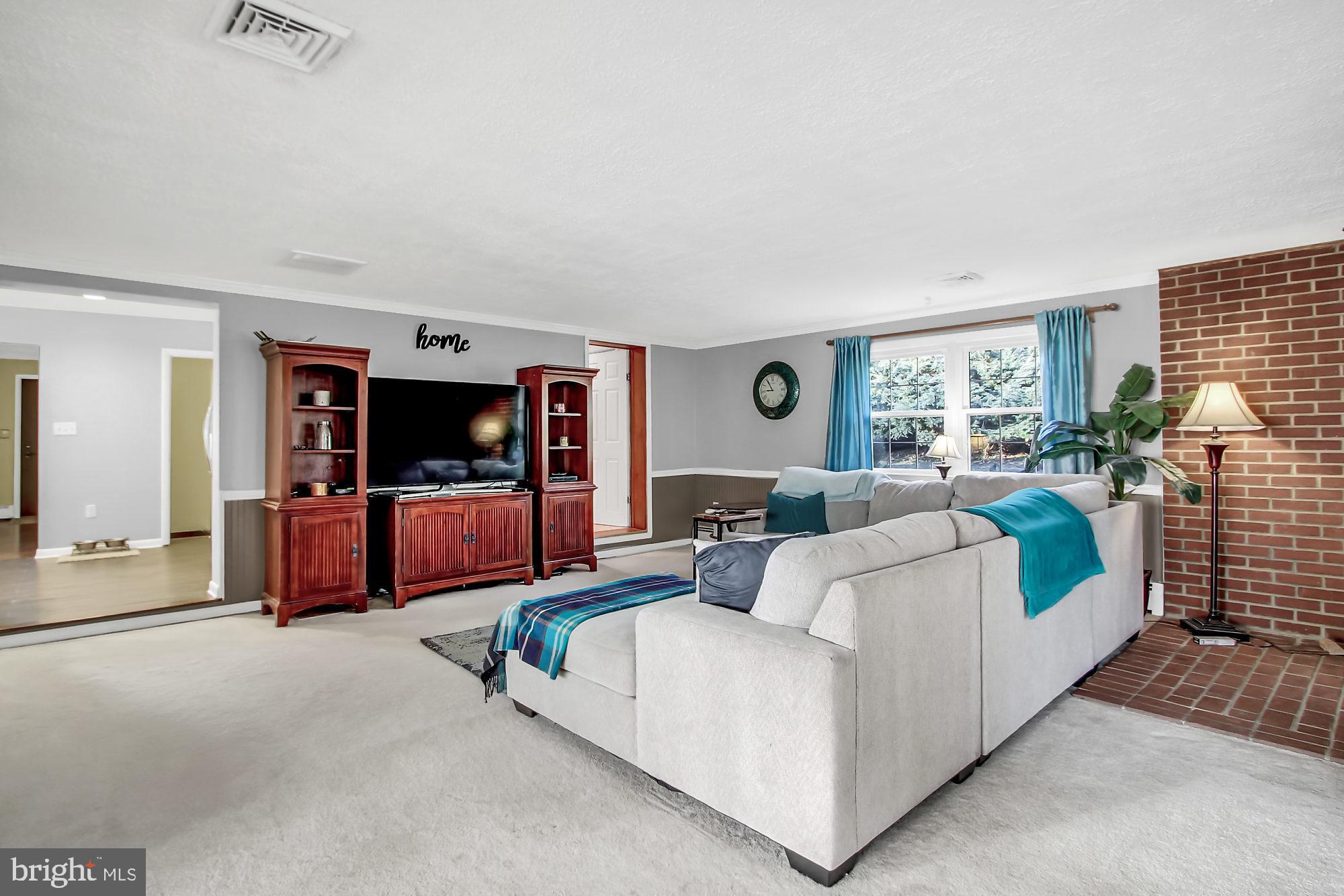 PLEASANT ACRES - Residential