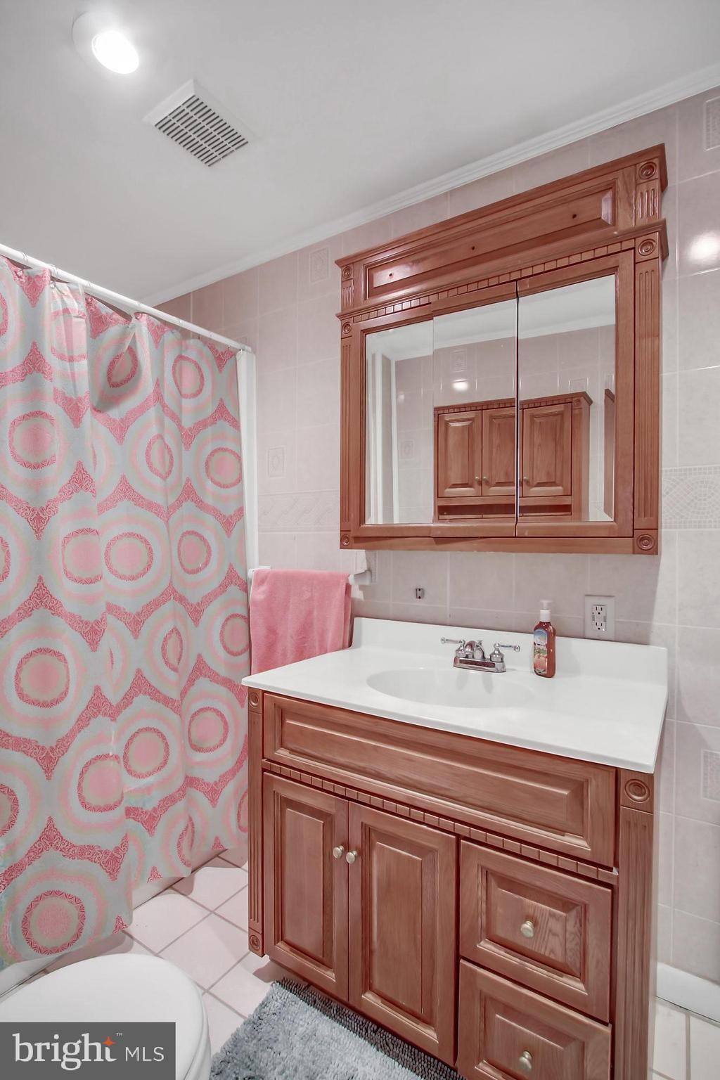 PLEASANT ACRES - Residential