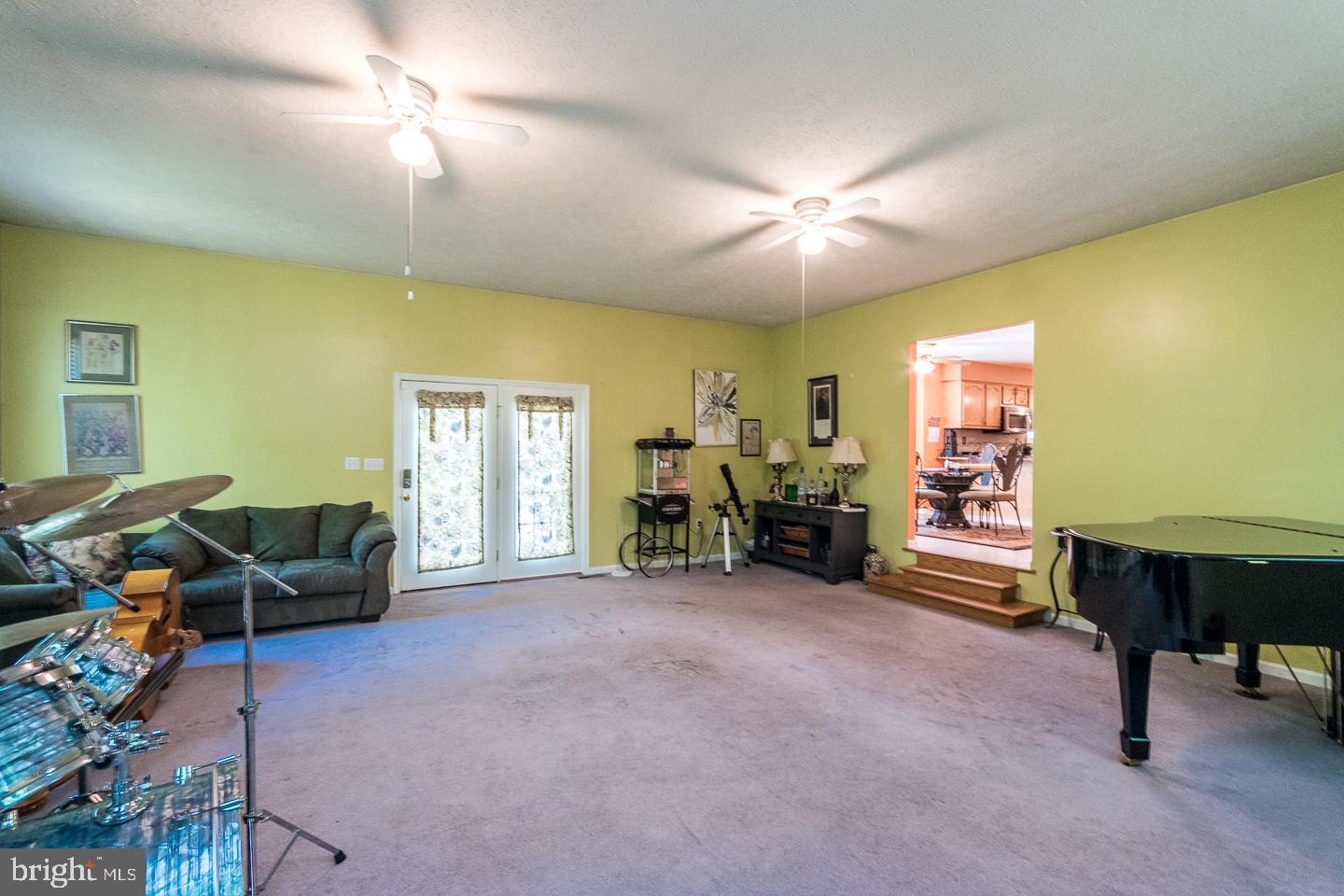 AHALT ACRES - Residential