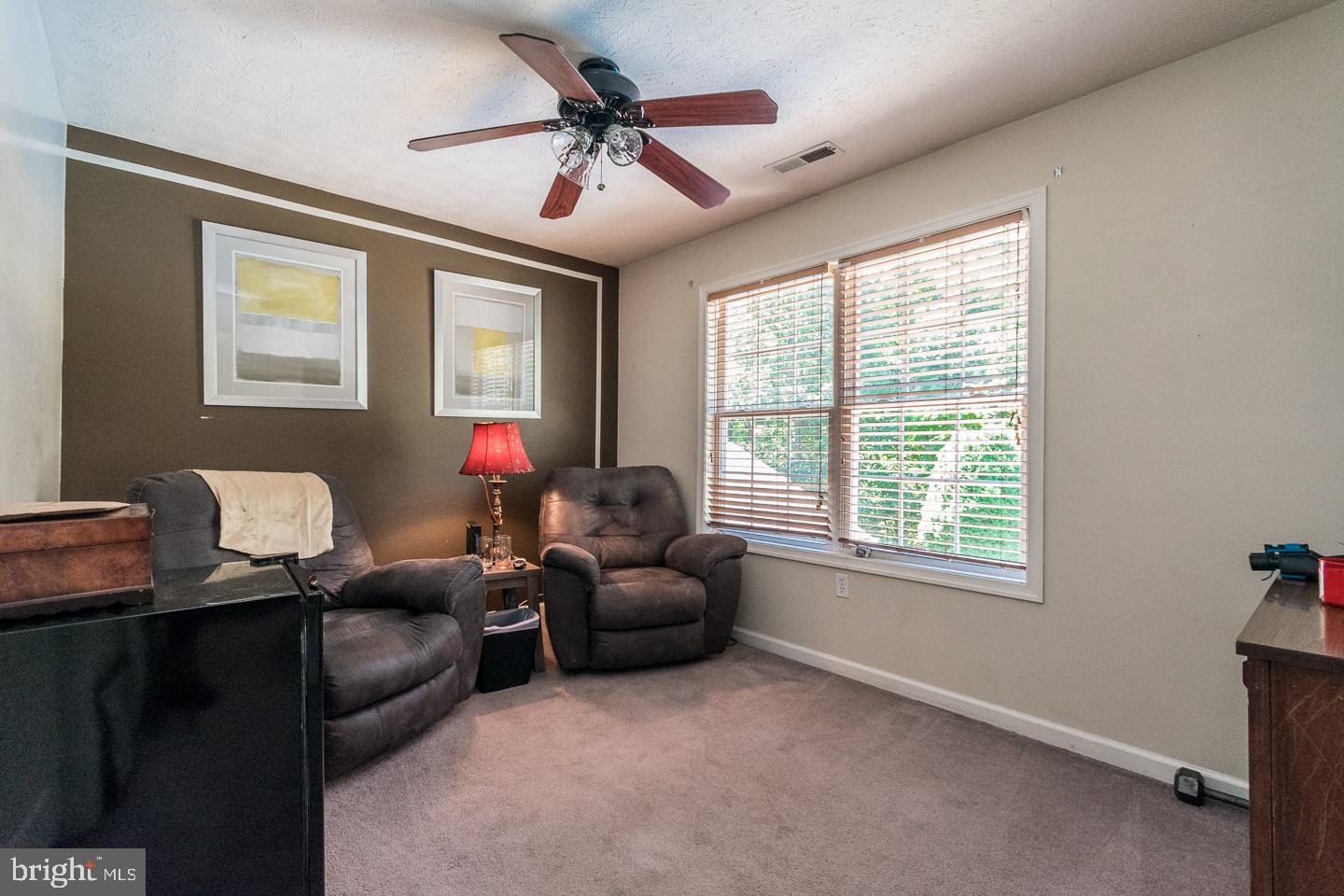 AHALT ACRES - Residential