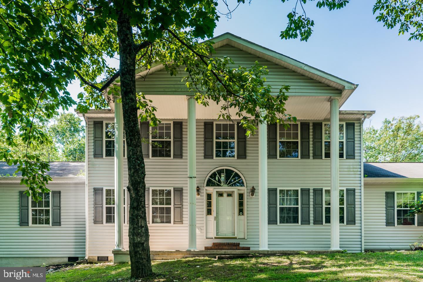 AHALT ACRES - Residential