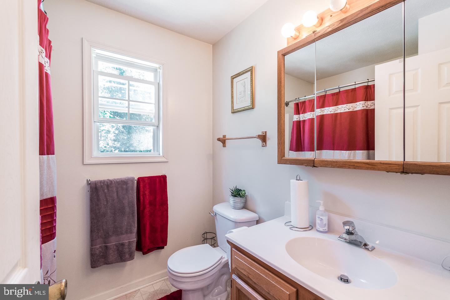 AHALT ACRES - Residential