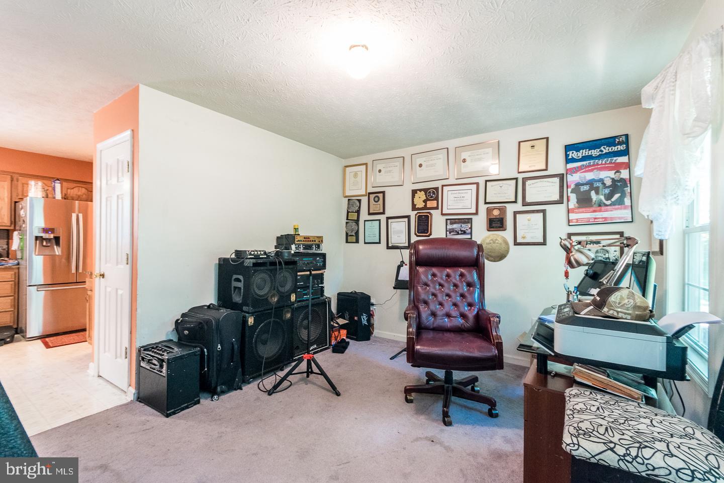 AHALT ACRES - Residential