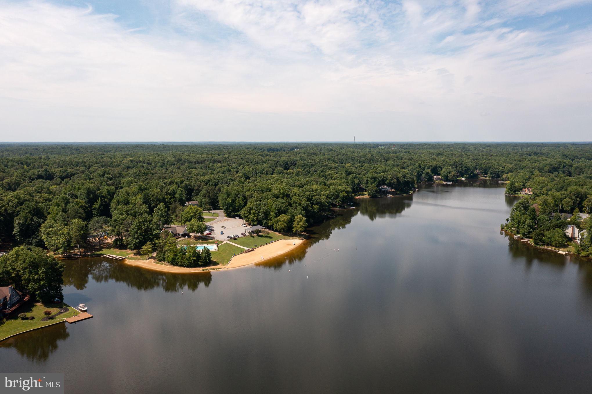LAKE LAND OR - Residential