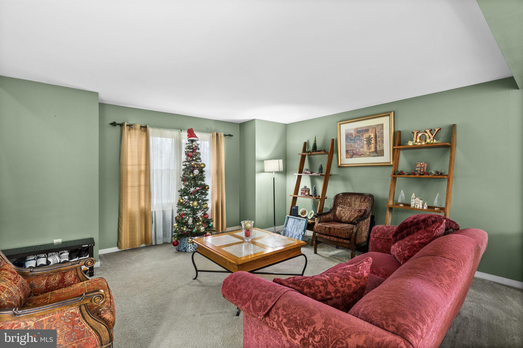 LAKE LAND OR - Residential