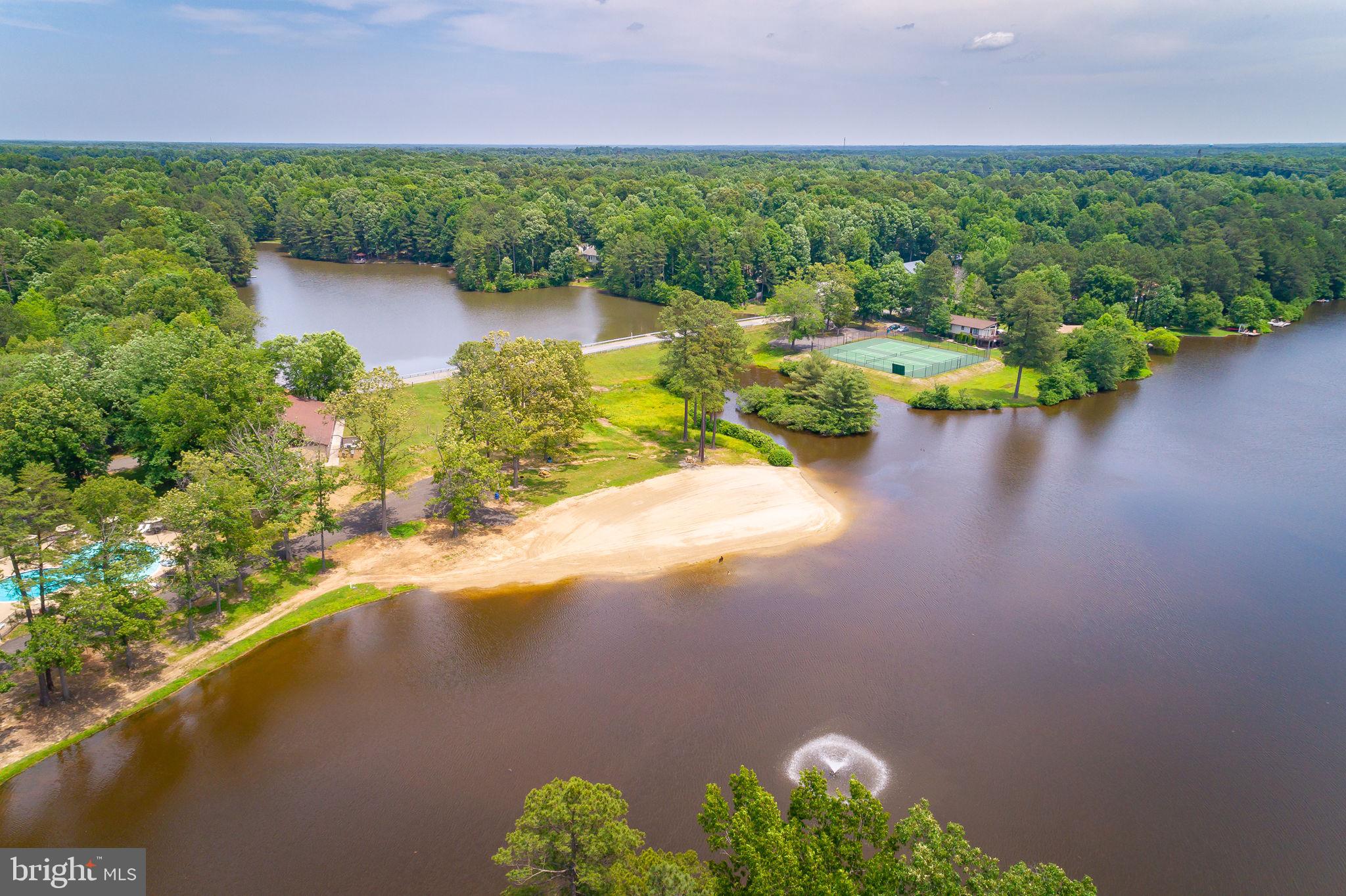 LAKE LAND OR - Residential
