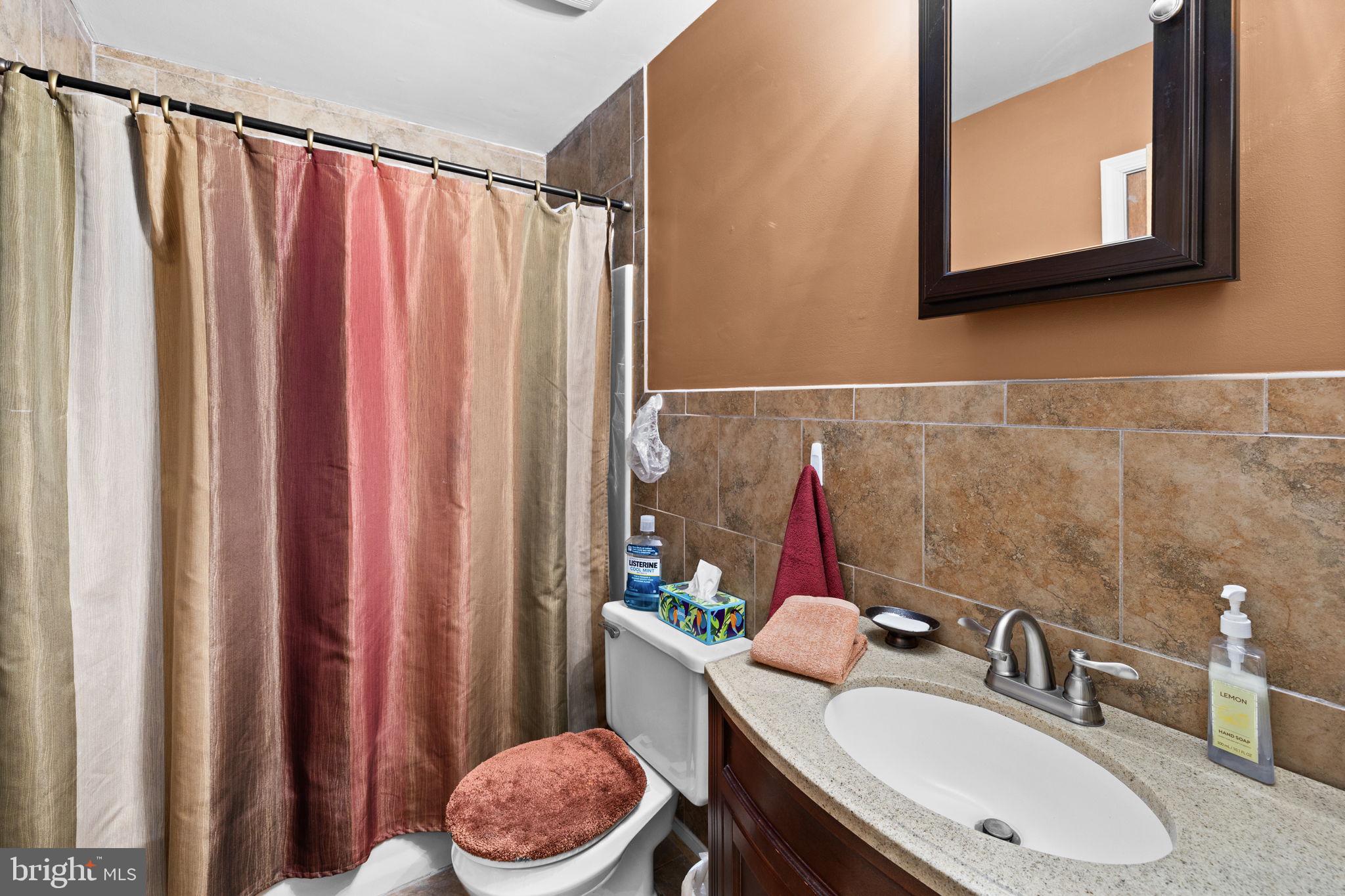 LAKE LAND OR - Residential