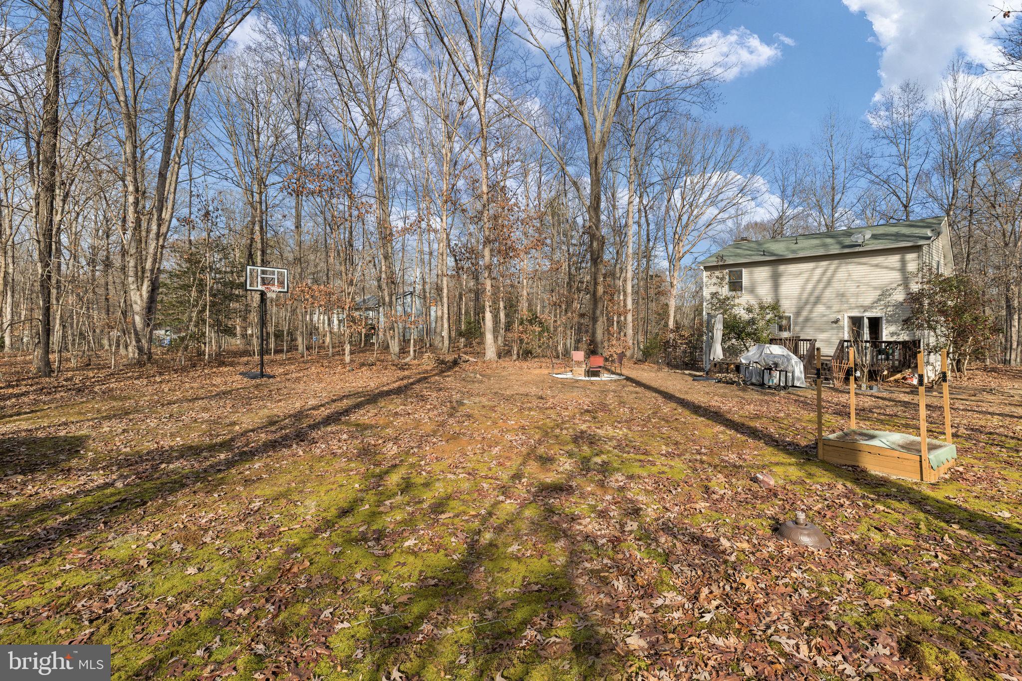 LAKE LAND OR - Residential