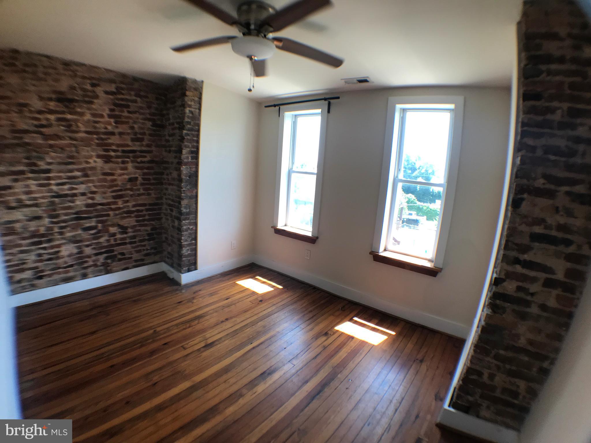 WESTPORT - Residential Lease