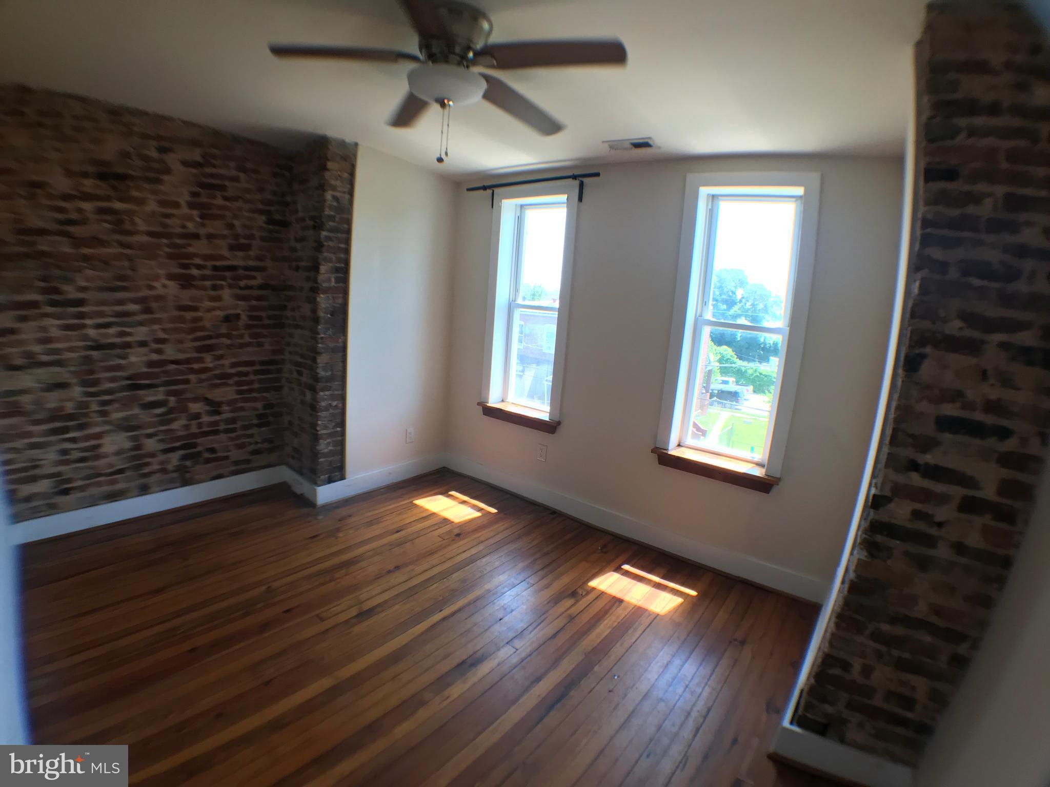 WESTPORT - Residential Lease