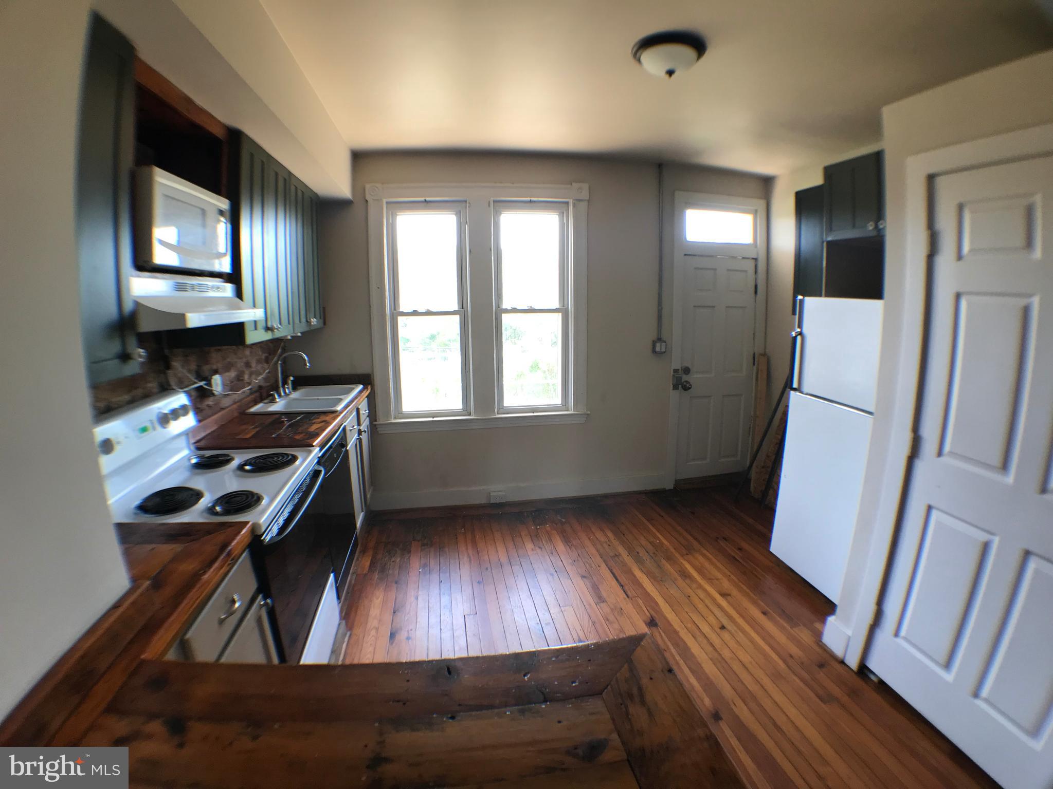 WESTPORT - Residential Lease