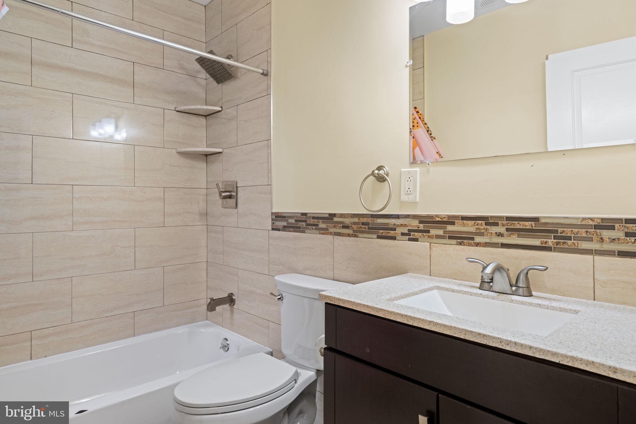 POINT BREEZE - Residential