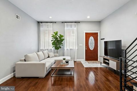 Townhouse For Sale - 1926 Moore Street<br/> PHILADELPHIA, PA 19145