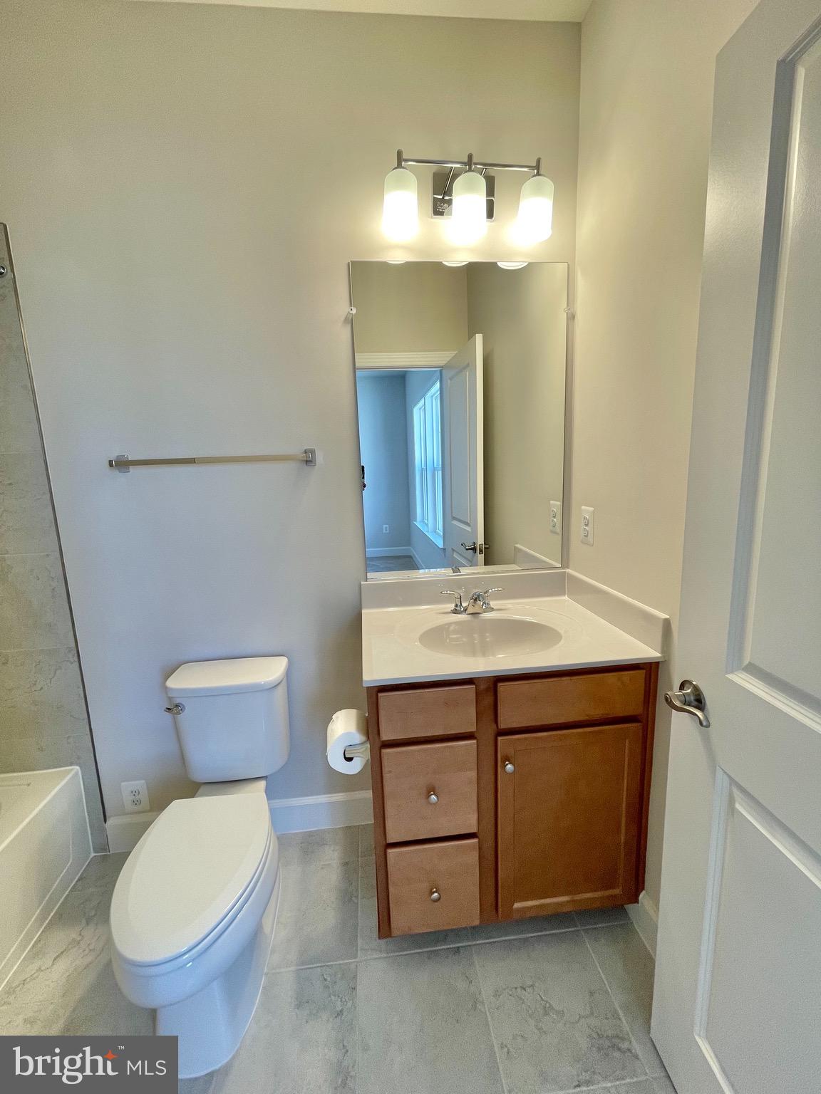 EMBREY MILL - Residential Lease