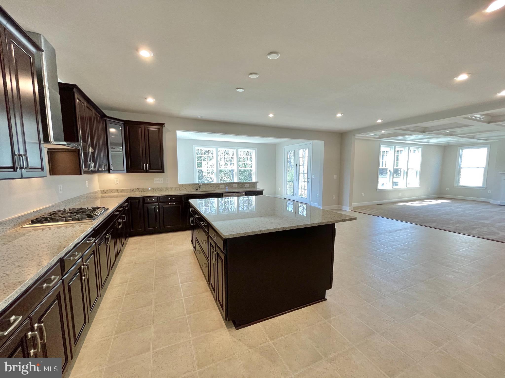 EMBREY MILL - Residential Lease