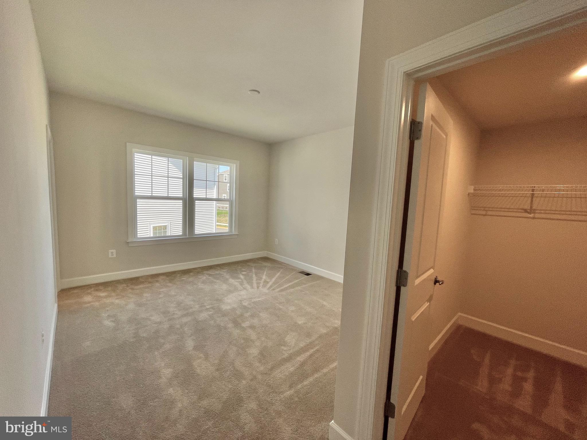 EMBREY MILL - Residential Lease