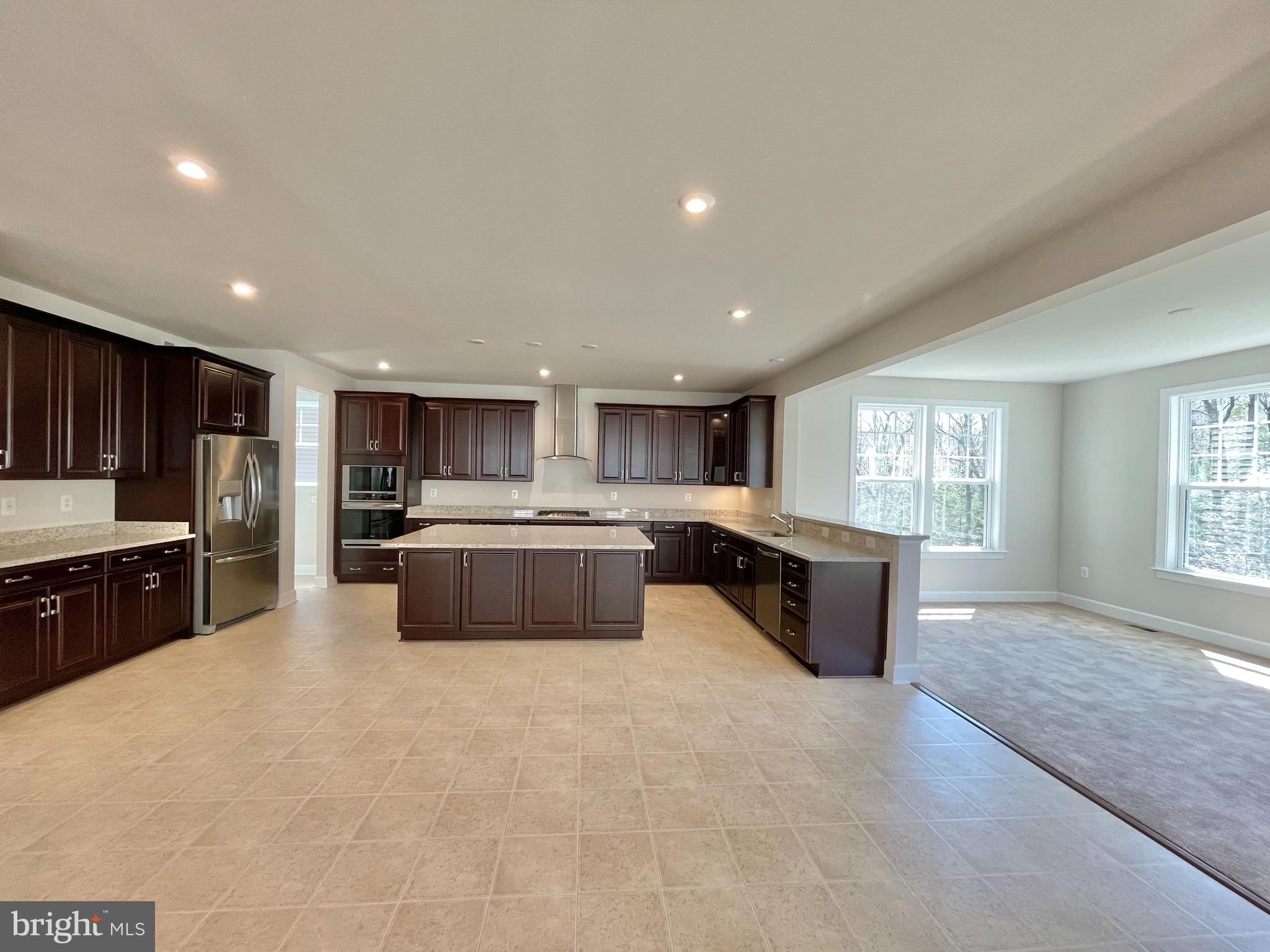 EMBREY MILL - Residential Lease