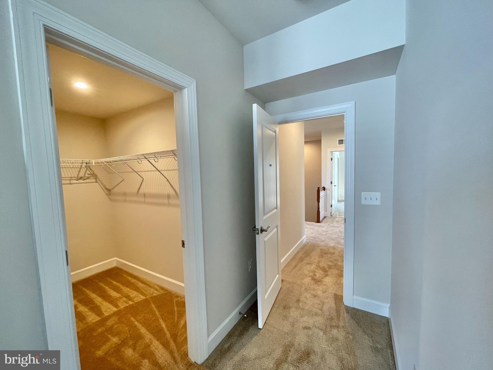 EMBREY MILL - Residential Lease